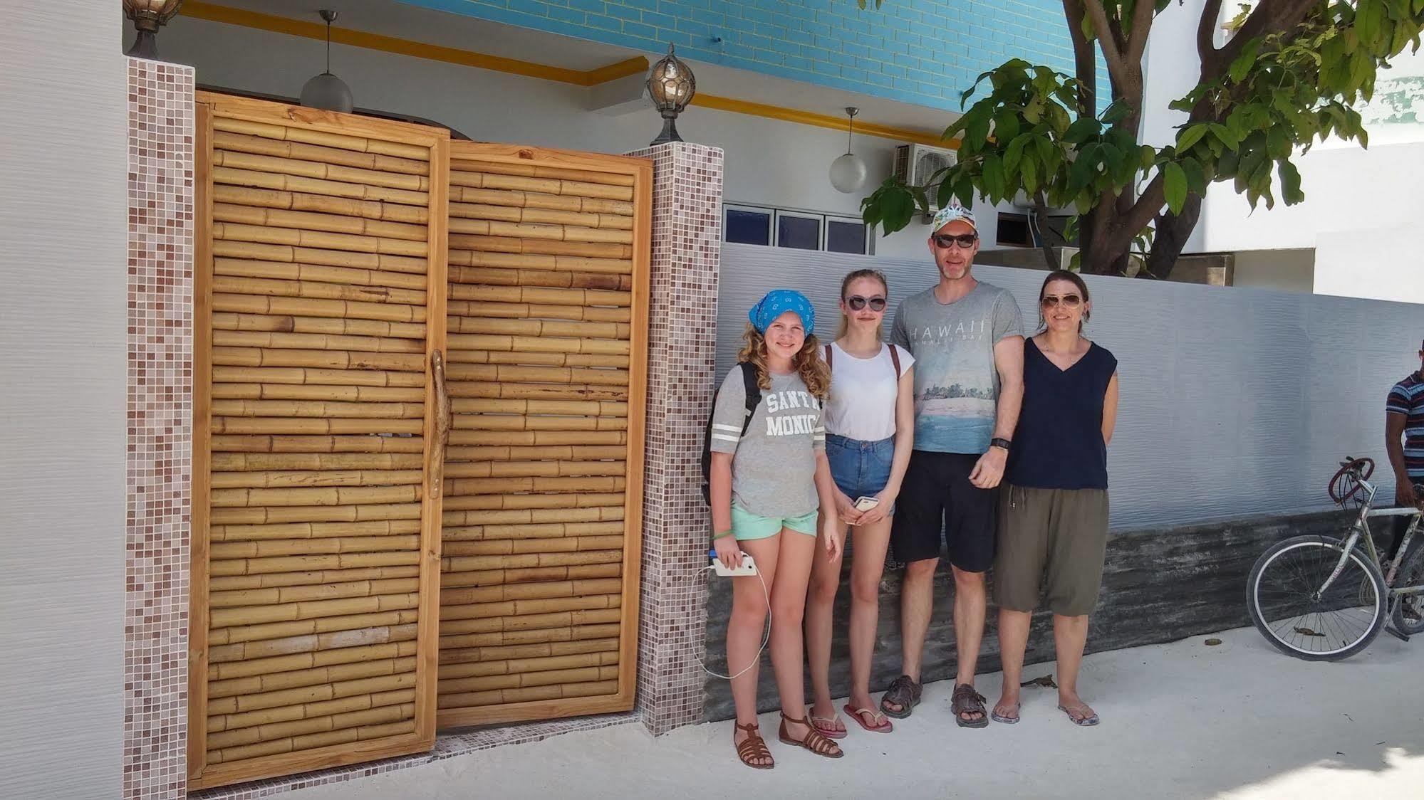 Select Village Maafushi Εξωτερικό φωτογραφία