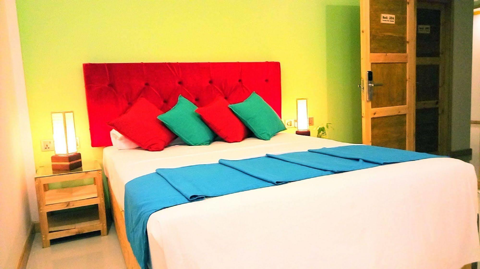 Select Village Maafushi Εξωτερικό φωτογραφία