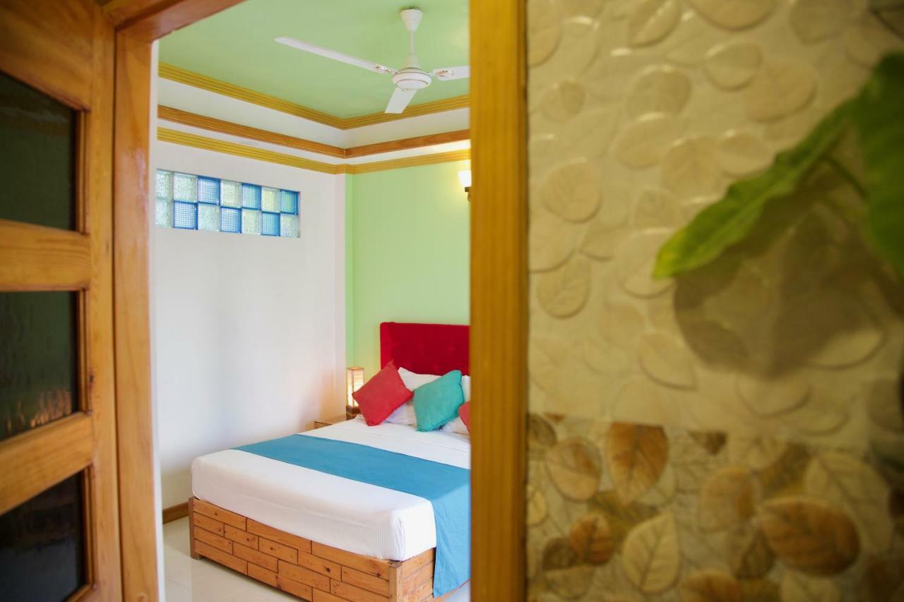 Select Village Maafushi Εξωτερικό φωτογραφία