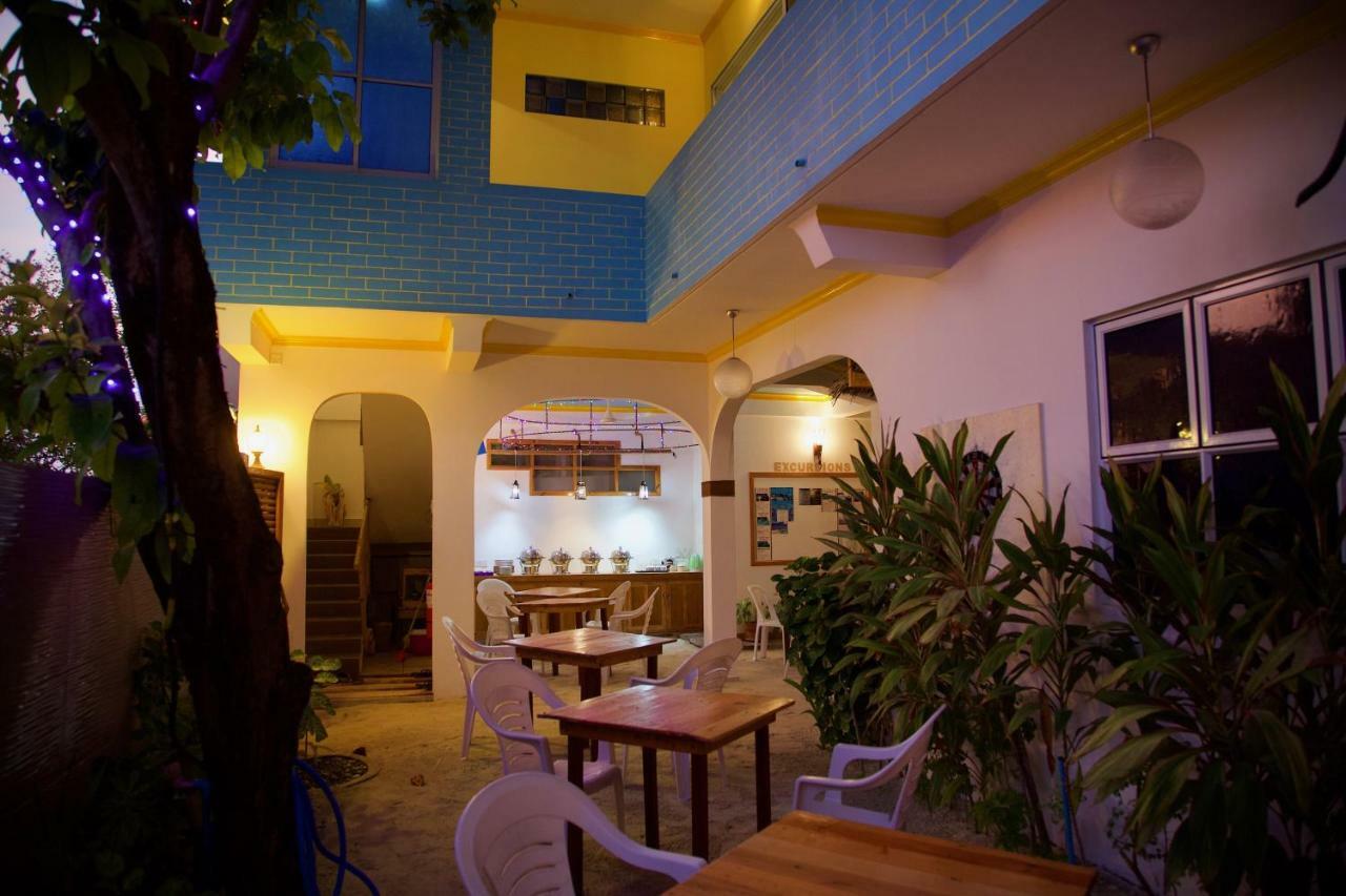 Select Village Maafushi Εξωτερικό φωτογραφία